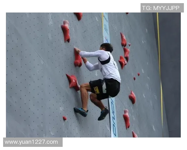 深圳攀岩队的进攻体系与攀岩战术的深度解析与实践探讨